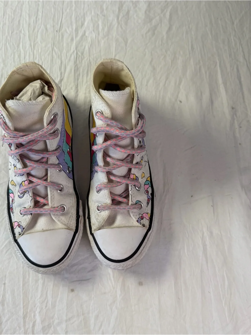 Converse High-Top Youth sz13 Unicorn & Rainbow Sneakers